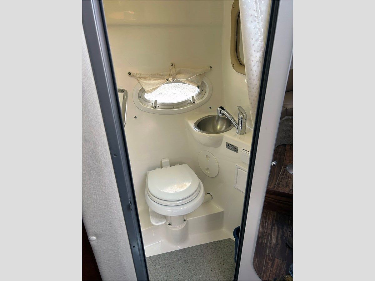 Продажа яхты 28' Rinker 2011 280 28