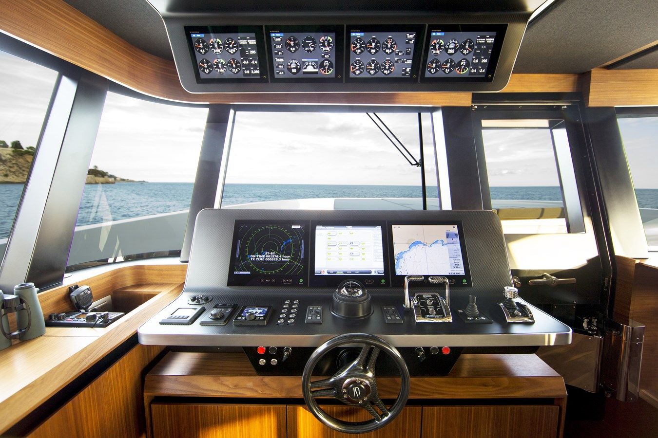 Buy a yacht CASA 2016