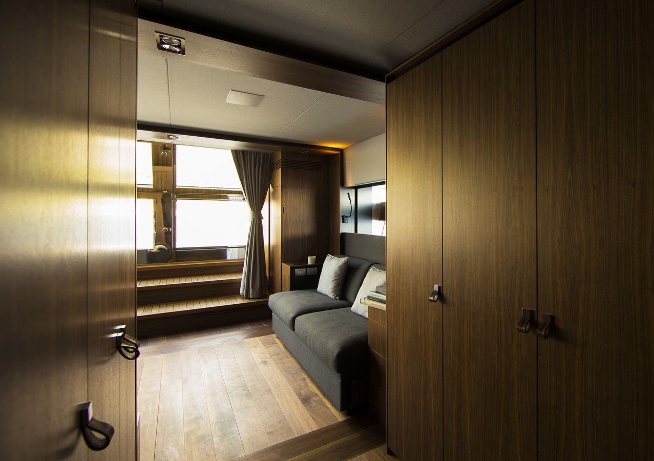 the best price on CASA 89