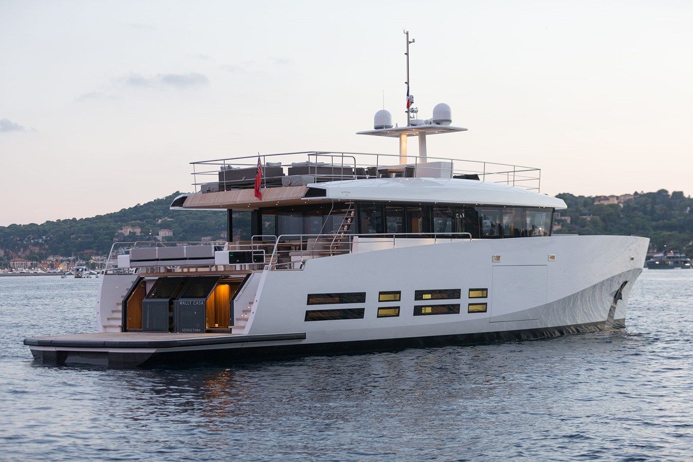 the best price on CASA Ace