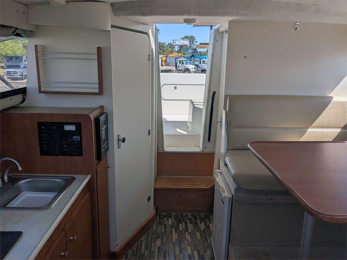 Купить 28' Bayliner 2004 289 Classic 28