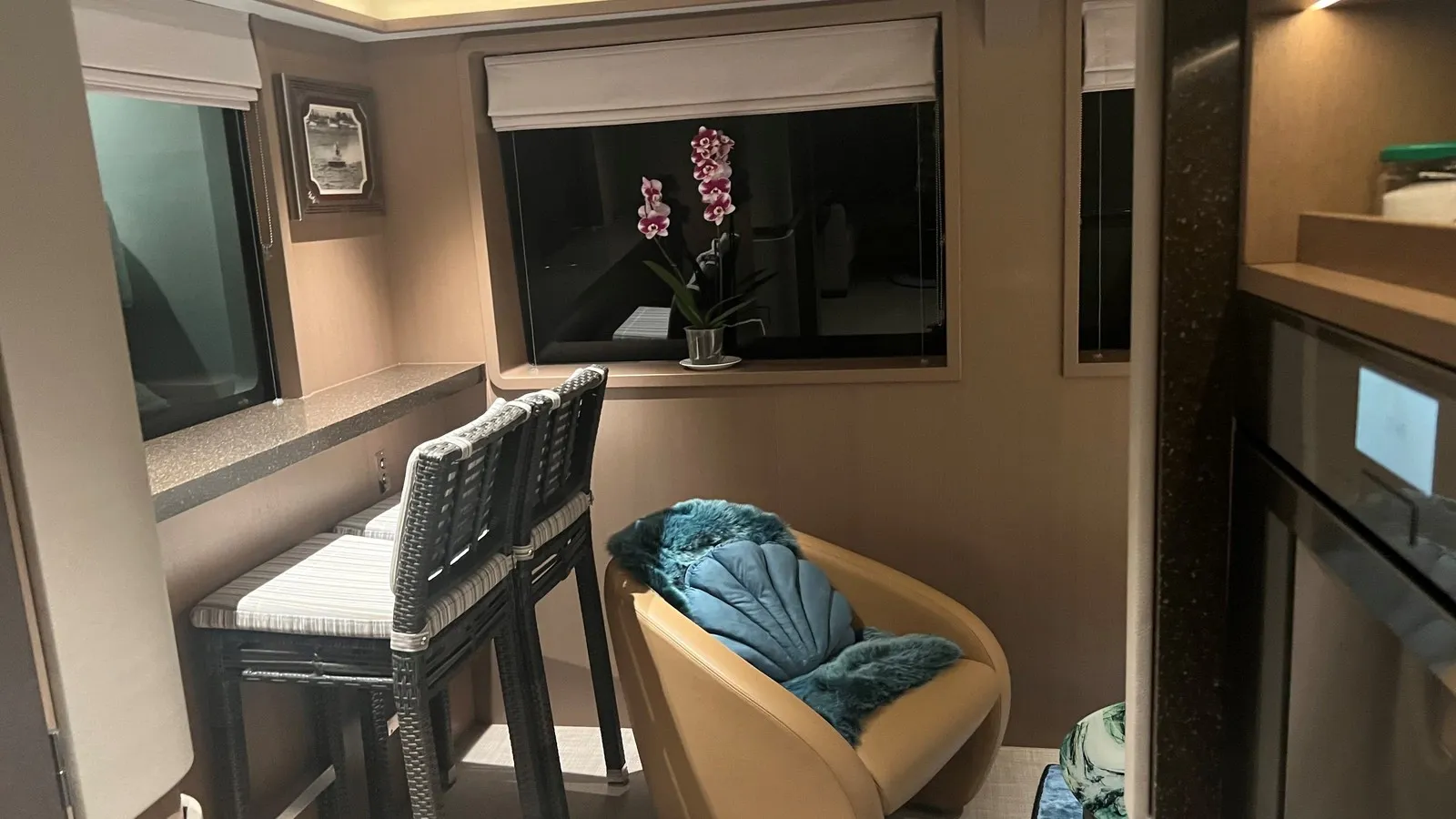 Лучшая цена на NO DESTINATION 123