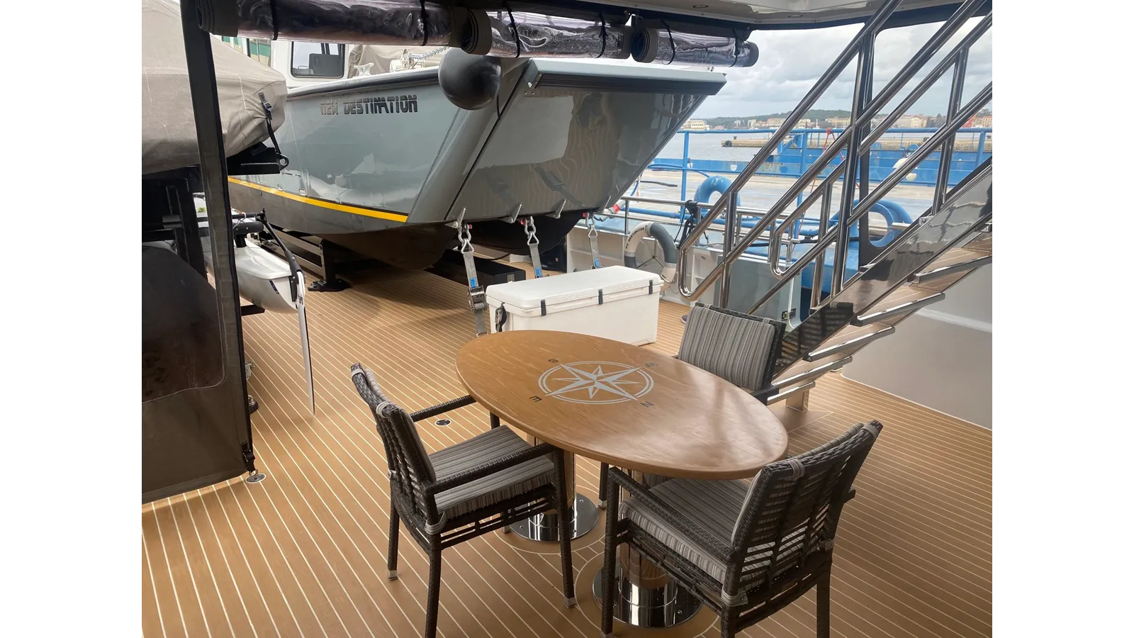 NO DESTINATION Fast Crew Supplier 3307