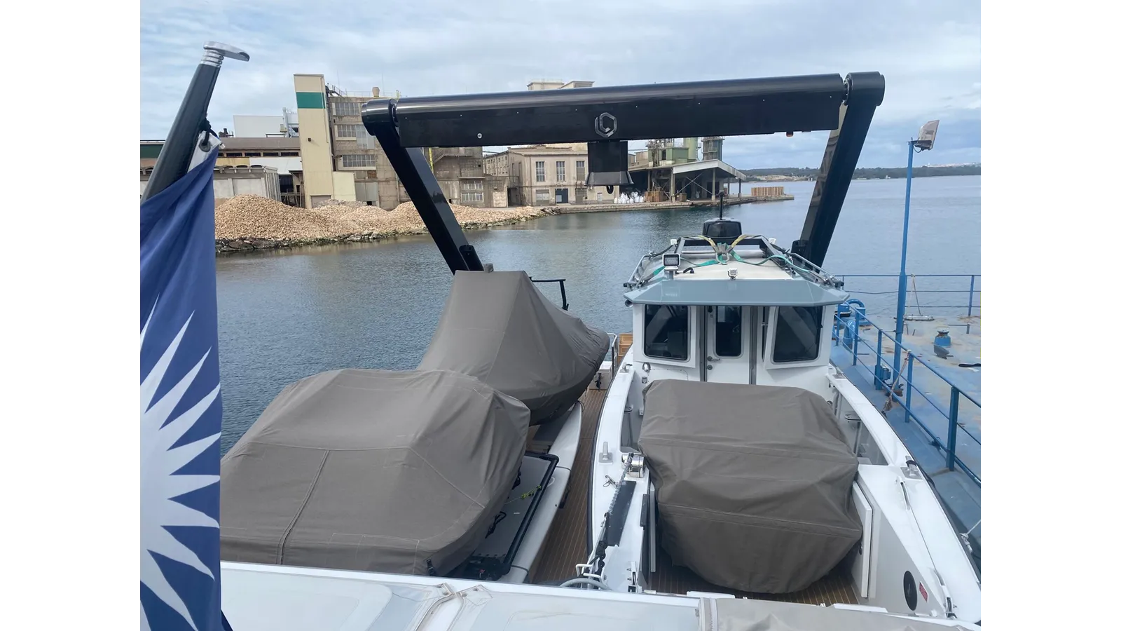 Лучшая цена на NO DESTINATION - Damen Yachting