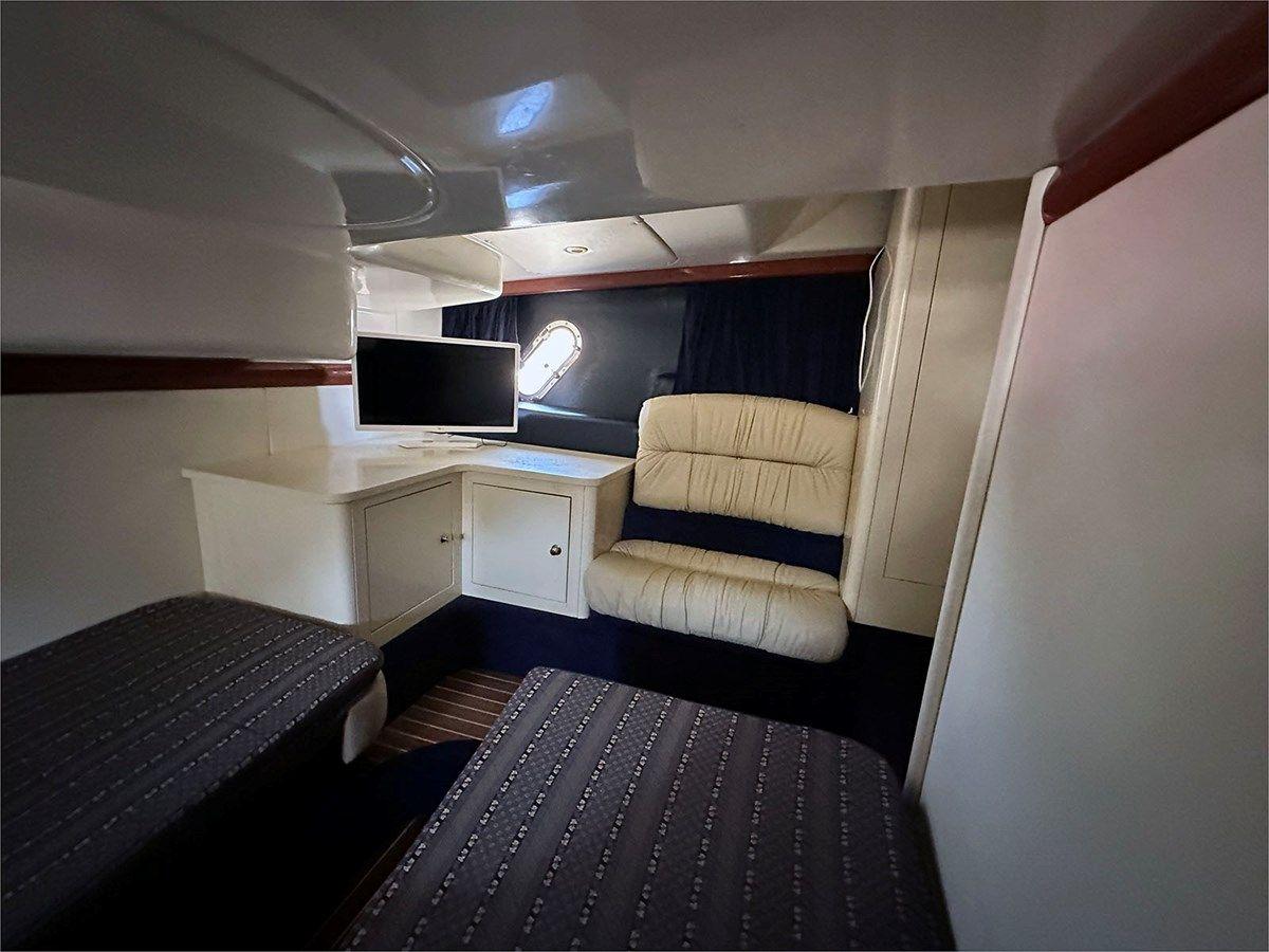 Купить яхту 41' Cranchi 2007 Endurance в Shestakov Yacht Sales