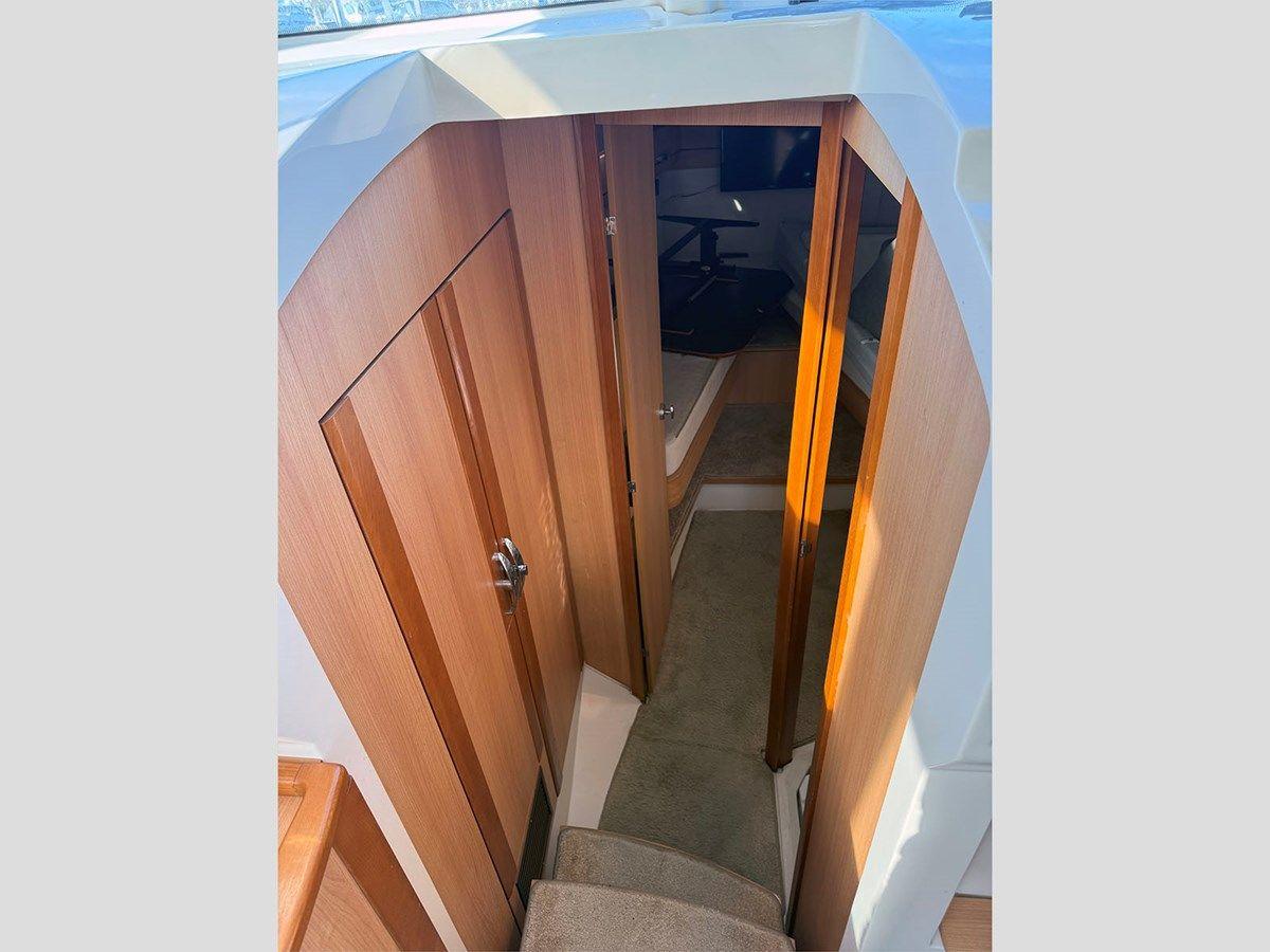 Стоимость яхты 33' Greenline 2014 Hybrid