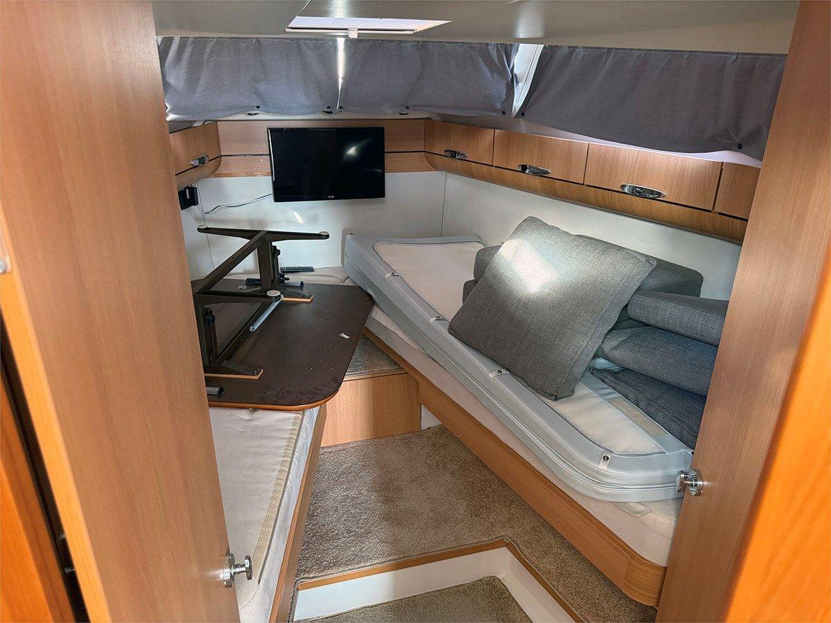 Купить 33' Greenline 2014 Hybrid - Greenline Yachts