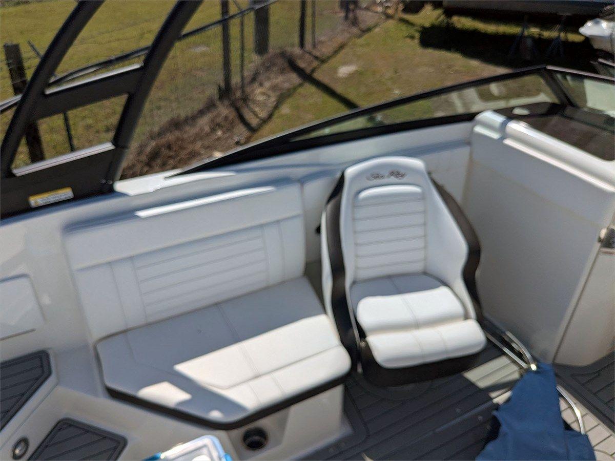 Стоимость яхты 23' Sea Ray 2019 230 SPX