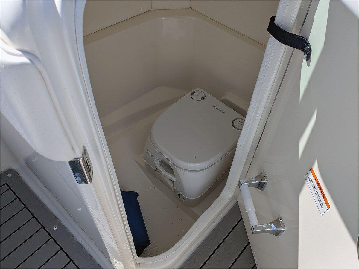 Лучшие предложения покупки яхты 23' Sea Ray 2019 230 SPX - SEA RAY