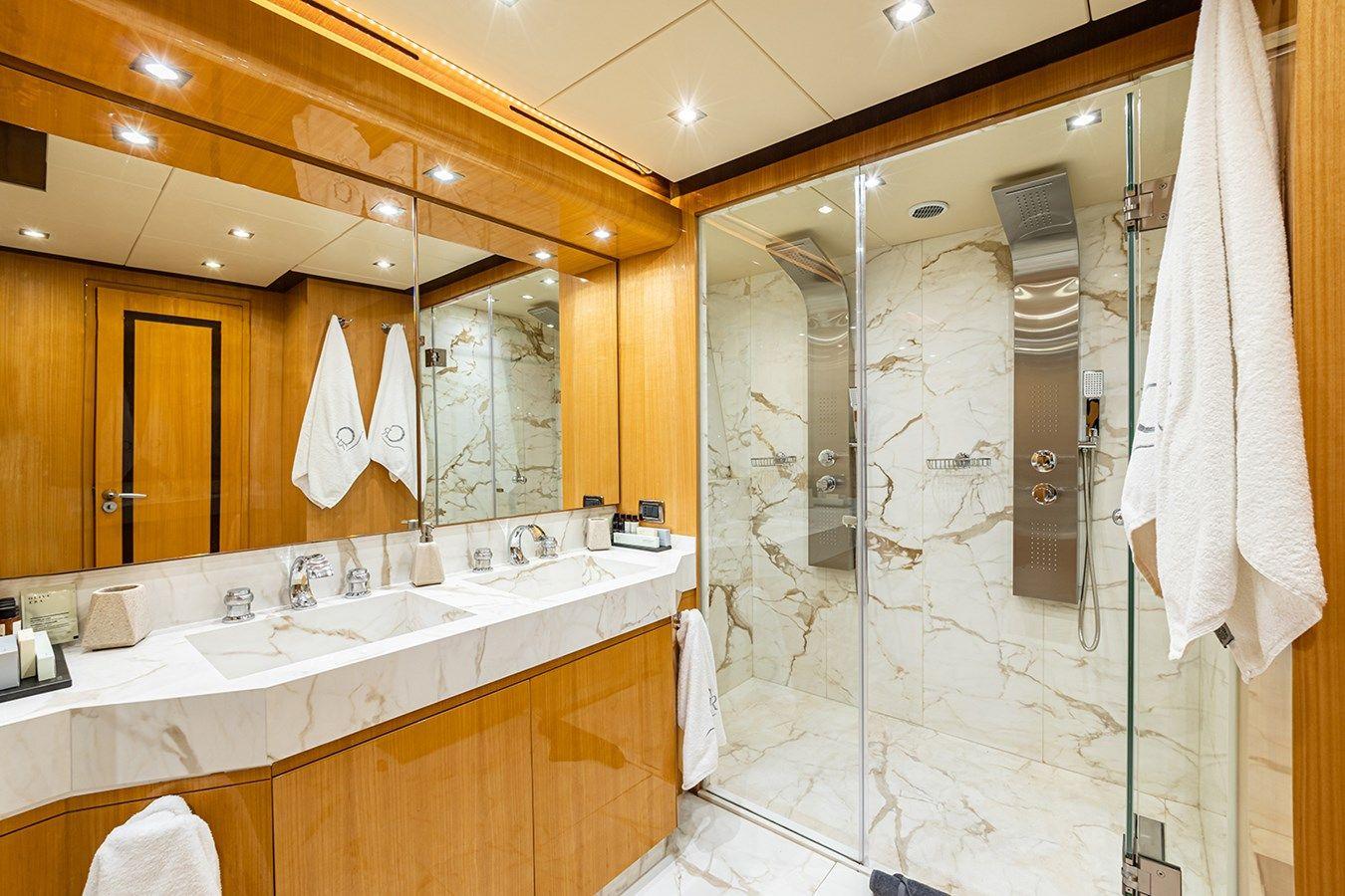 Buy a yacht CAN'T REMEMBER Nadara 35 Fly