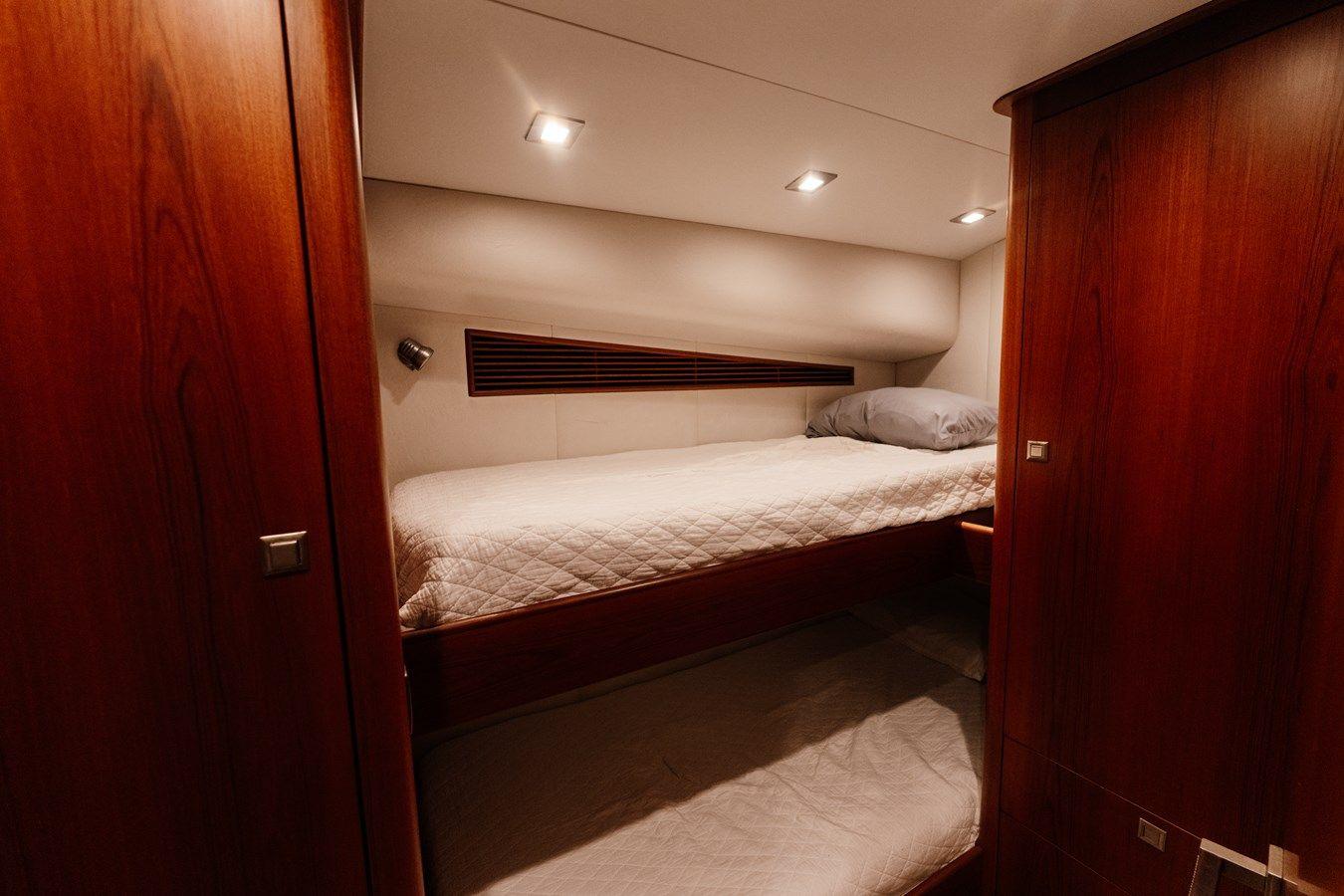 Продажа яхты NEVER SAY NEVER - MERRITT BOAT WORKS