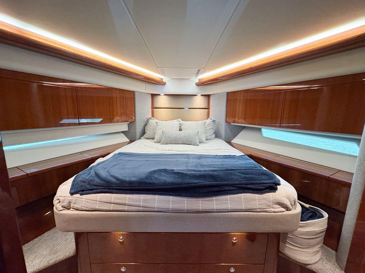 the best price on Luna - Riviera