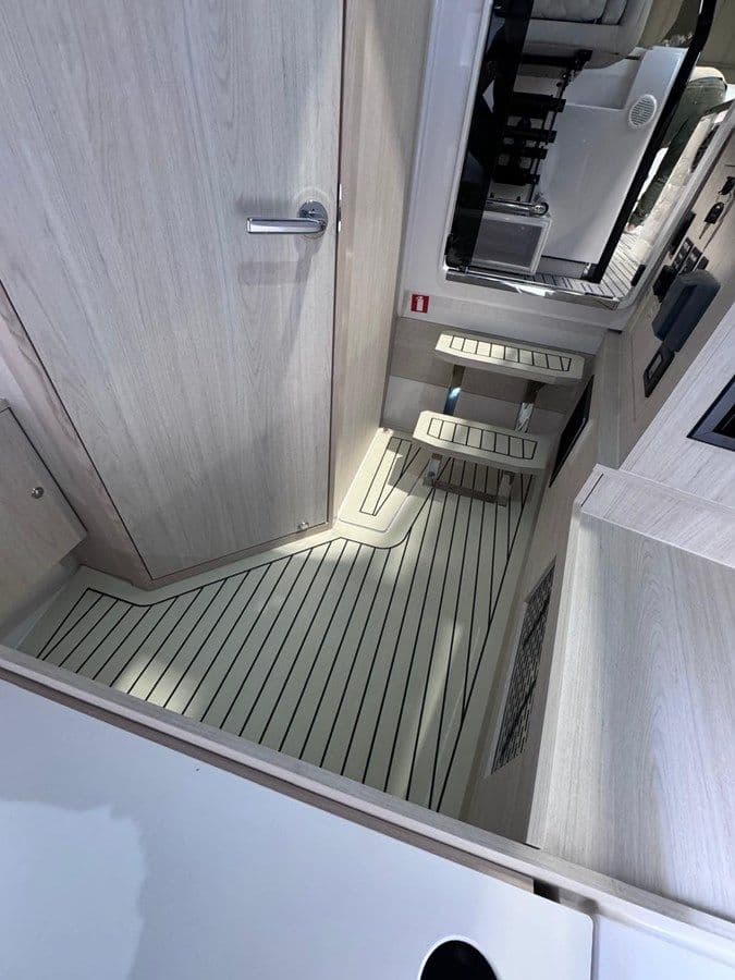 Buy a yacht V2 - VIRTUE YACHTS