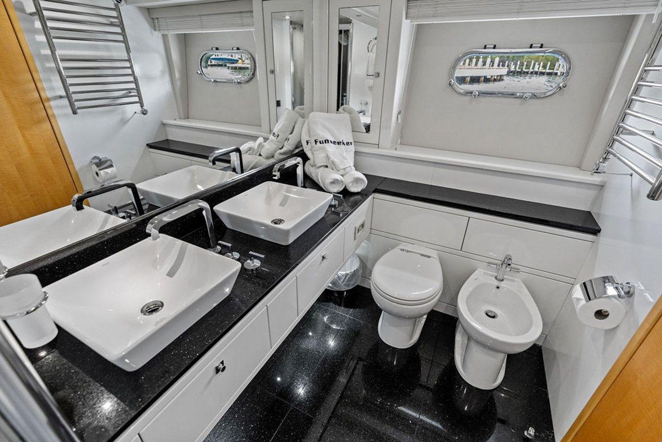 FUNSEEKER 88 yacht sale