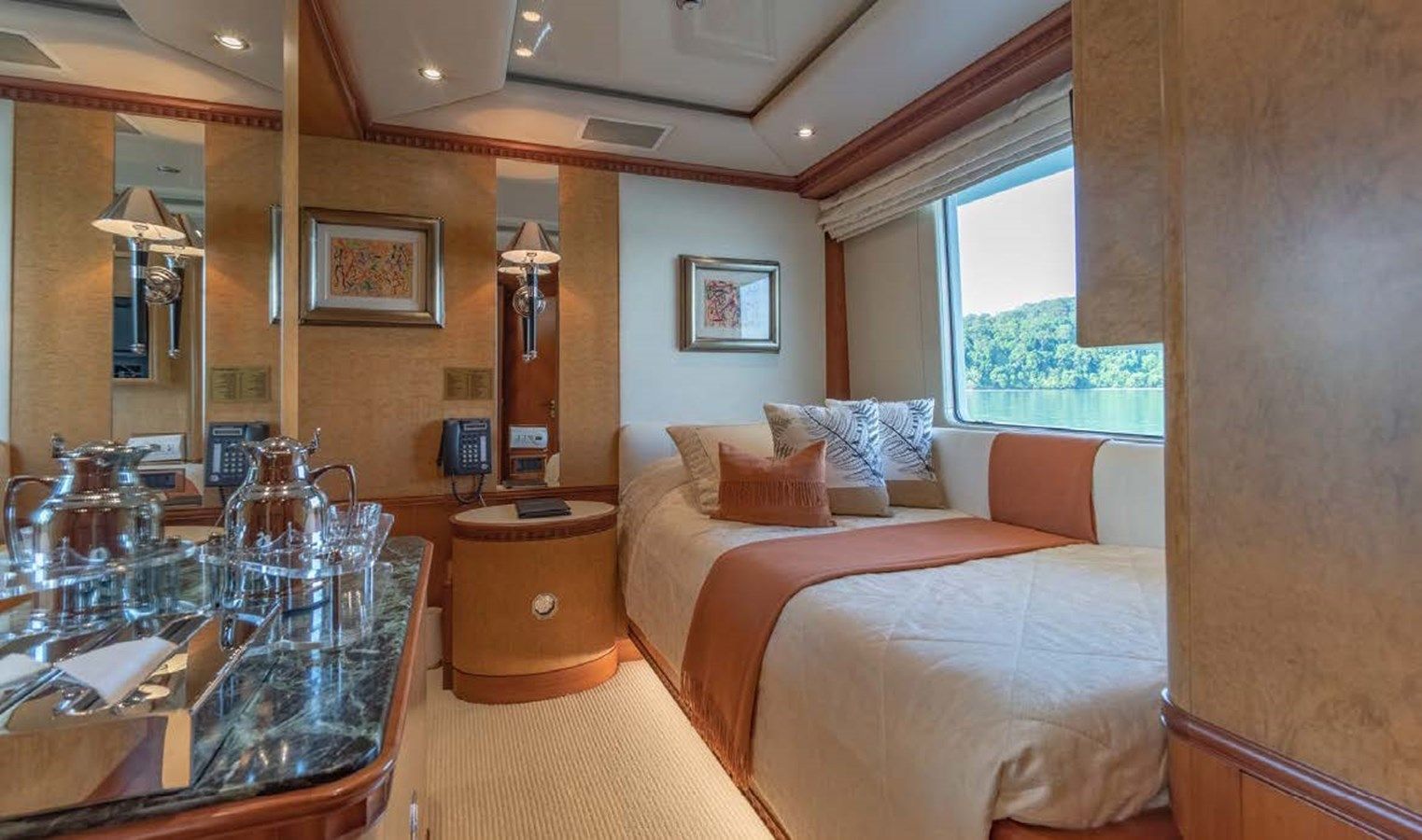 the best price on AZUL V 1996