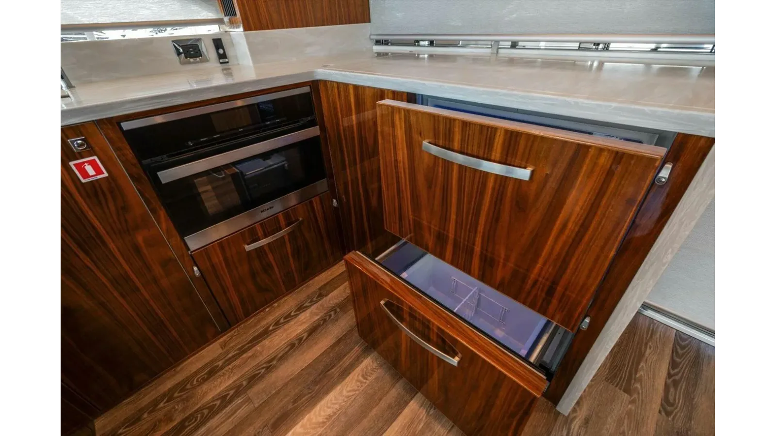 Продажа яхты MISS SIP