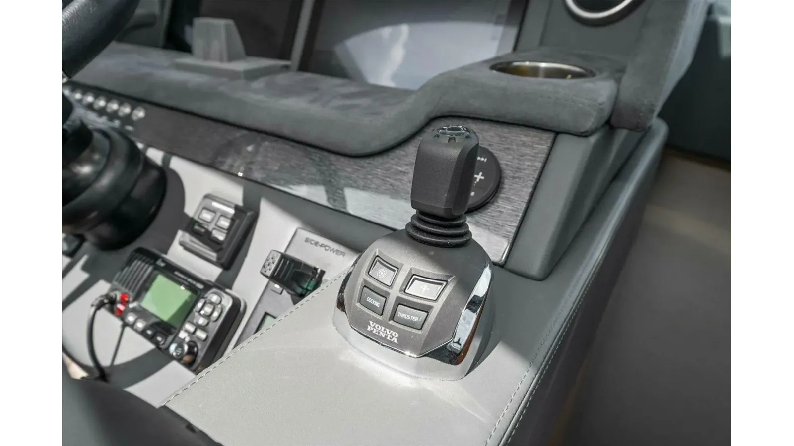 Лучшая цена на MISS SIP - Riviera