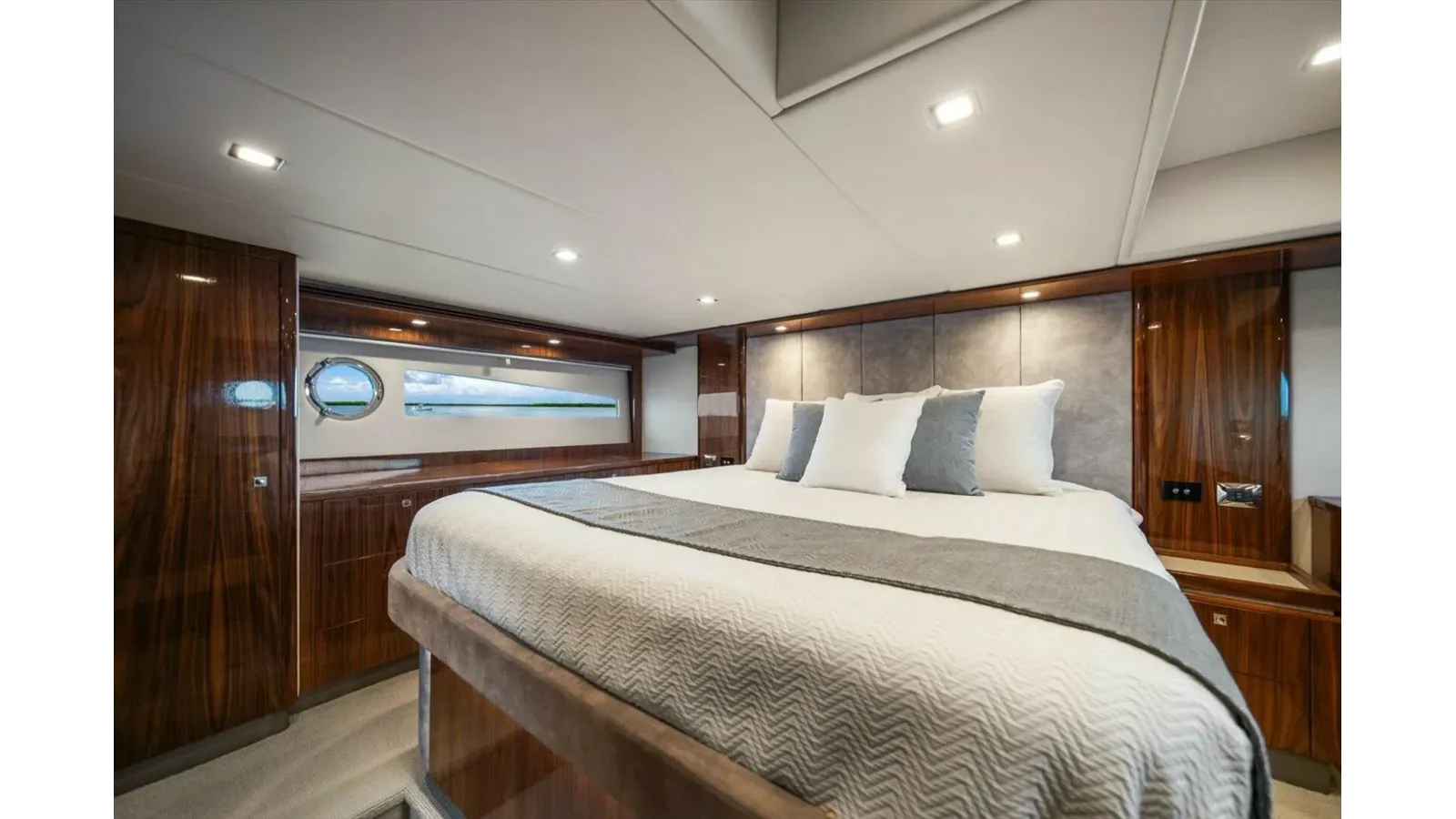 Купить MISS SIP 54