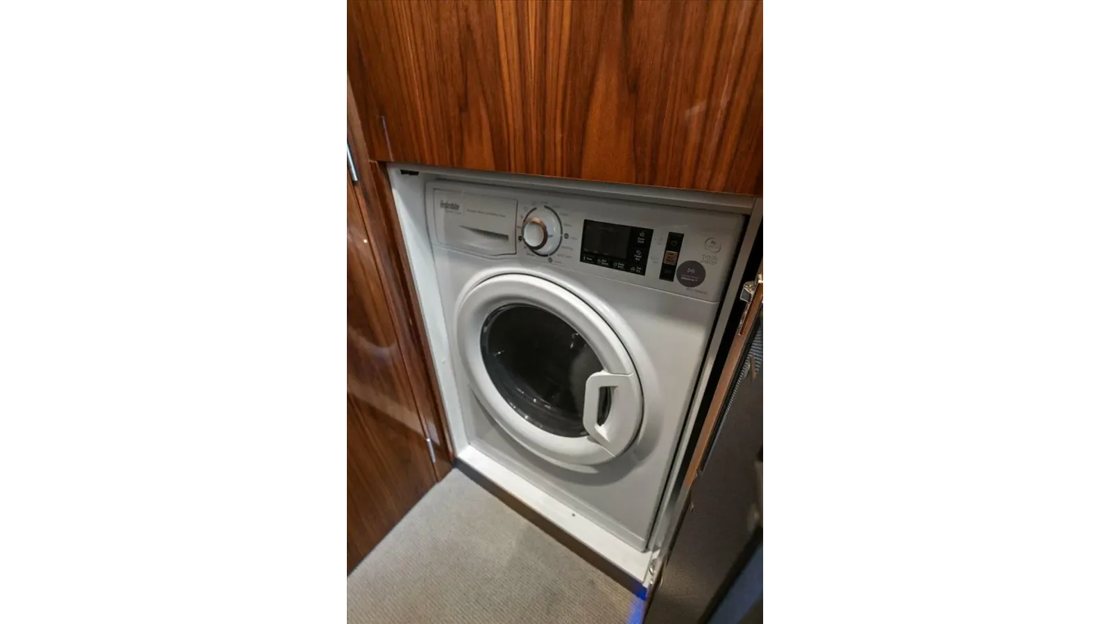 Стоимость яхты MISS SIP 2023