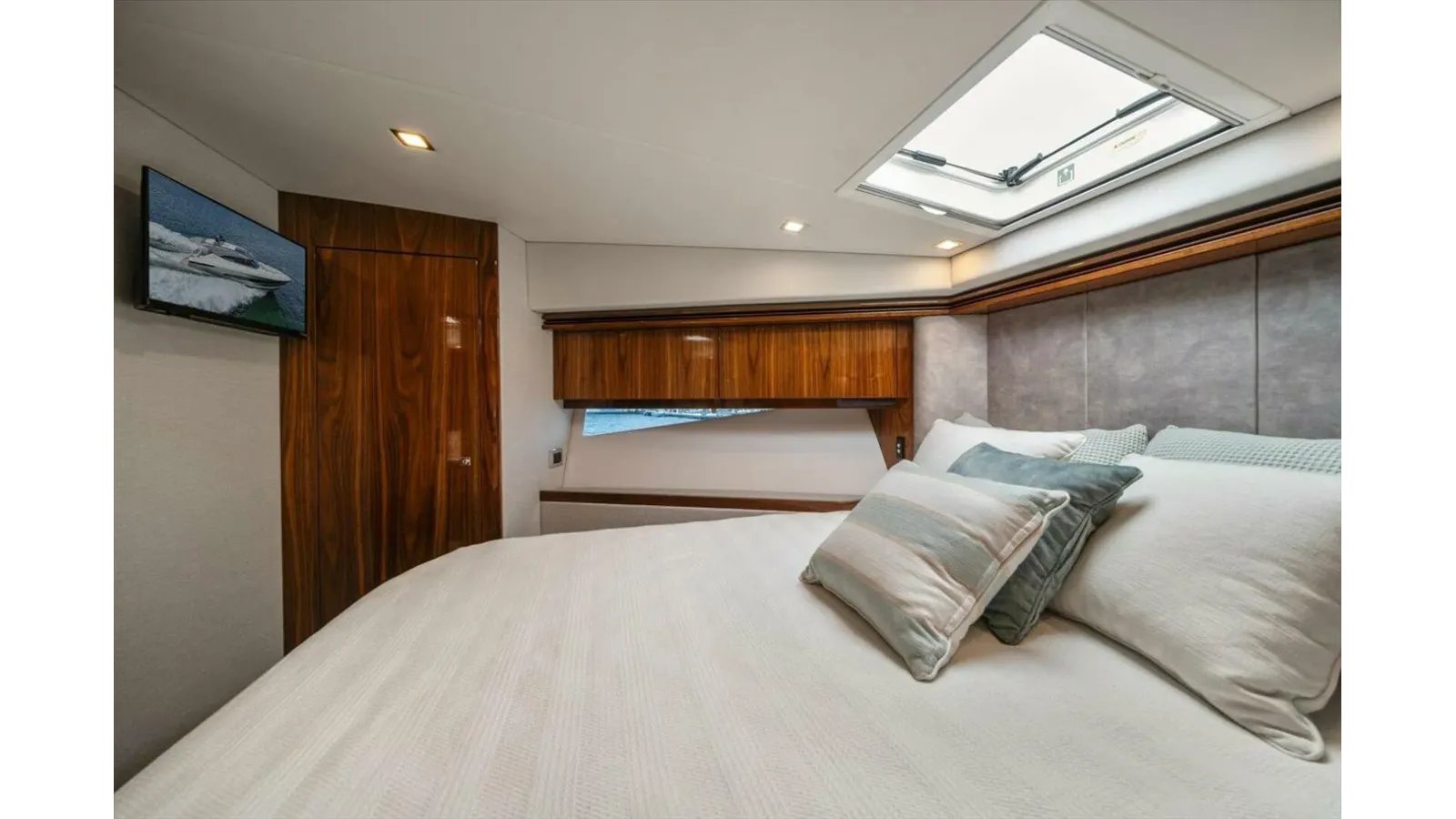 Купить яхту MISS SIP 2023 в Shestakov Yacht Sales