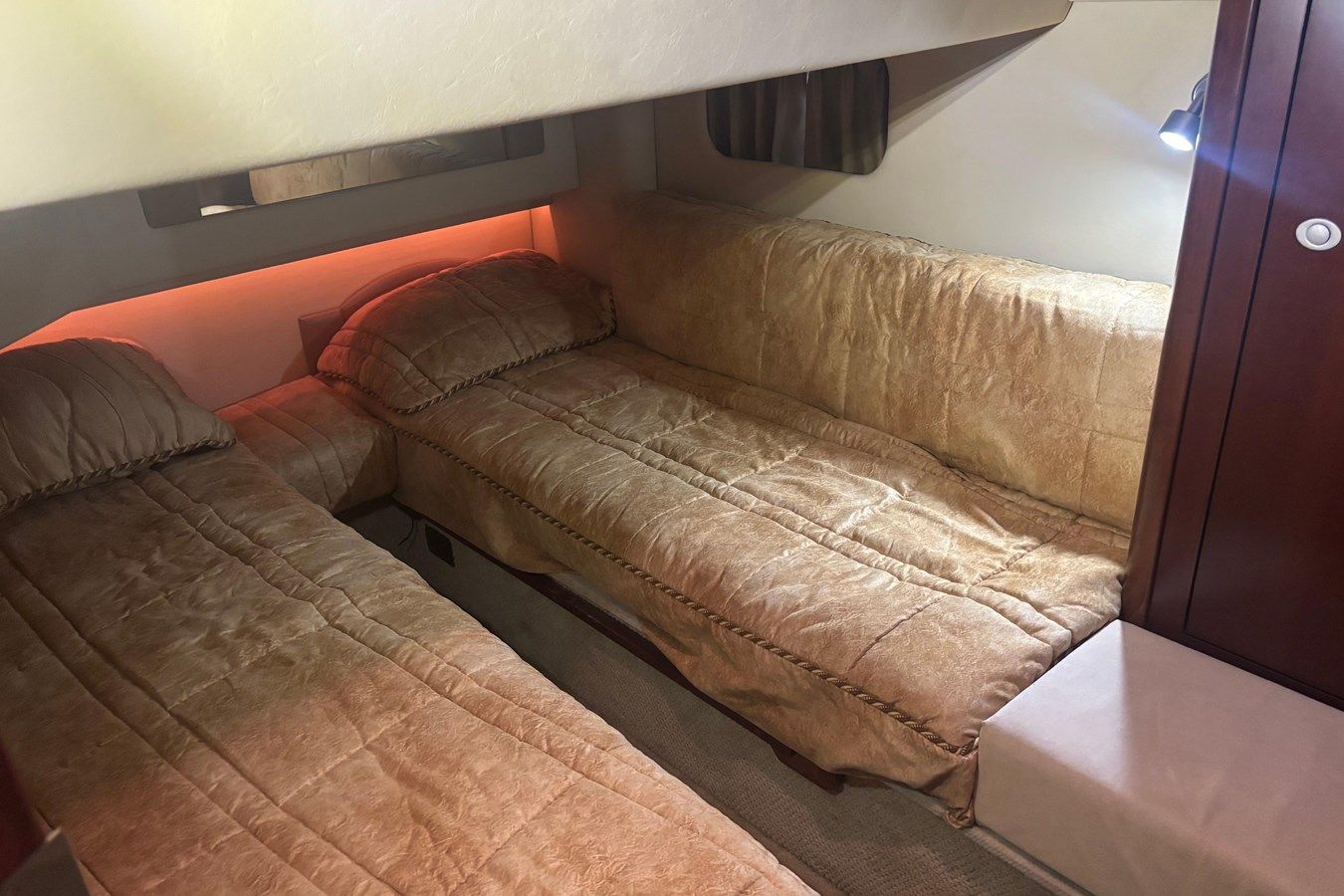 the best price on BEIRA MAR - SEA RAY