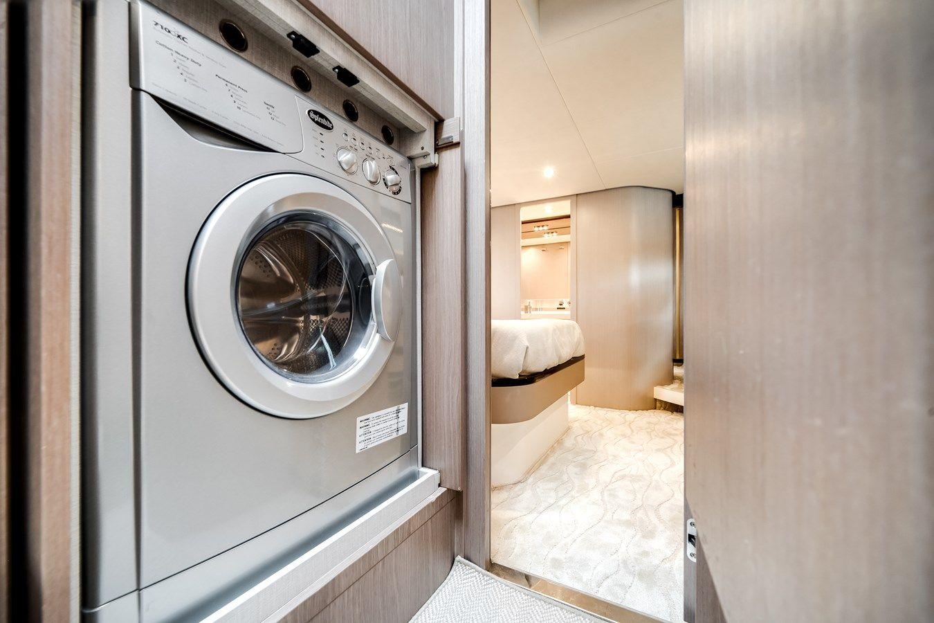 Buy a yacht FARLO 59