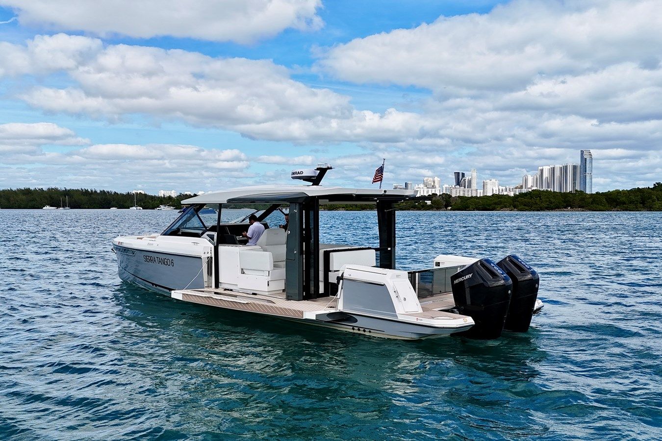 Buy a yacht SIERRA TANGO IV - SAXDOR YACHTS