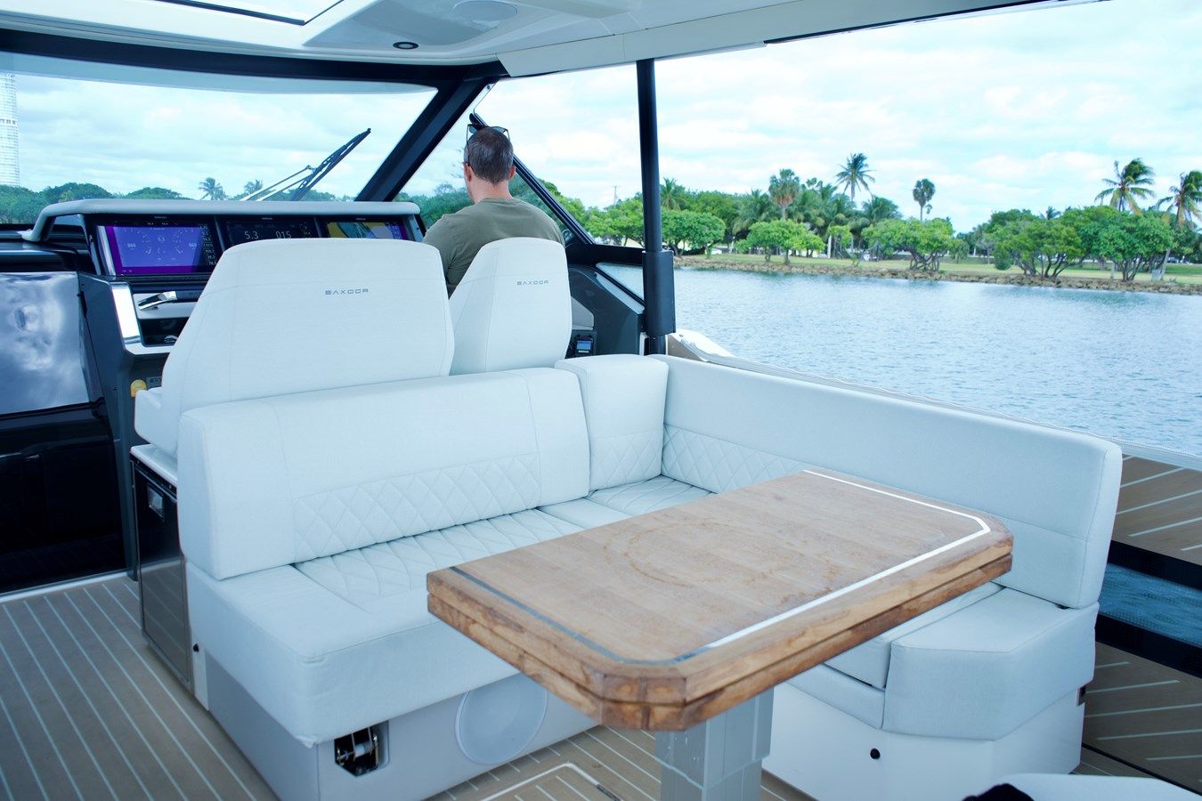 best yacht sales deals SIERRA TANGO IV 400 GTO