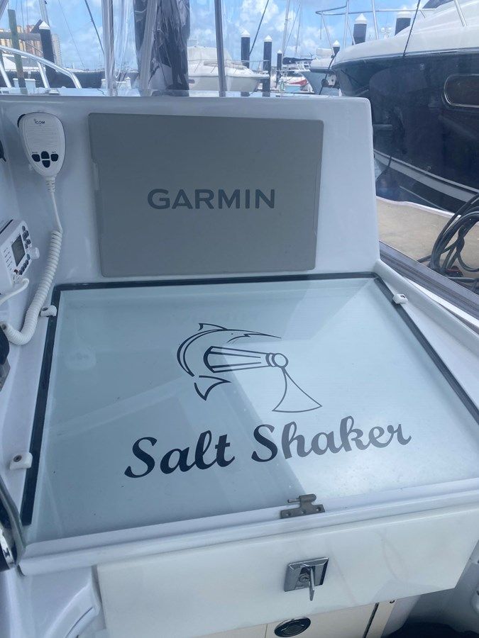 Продажа яхты Codependence - SALT SHAKER
