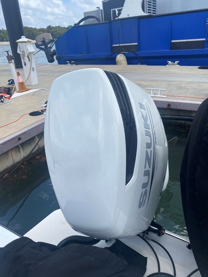 Купить яхту Codependence - SALT SHAKER в Shestakov Yacht Sales