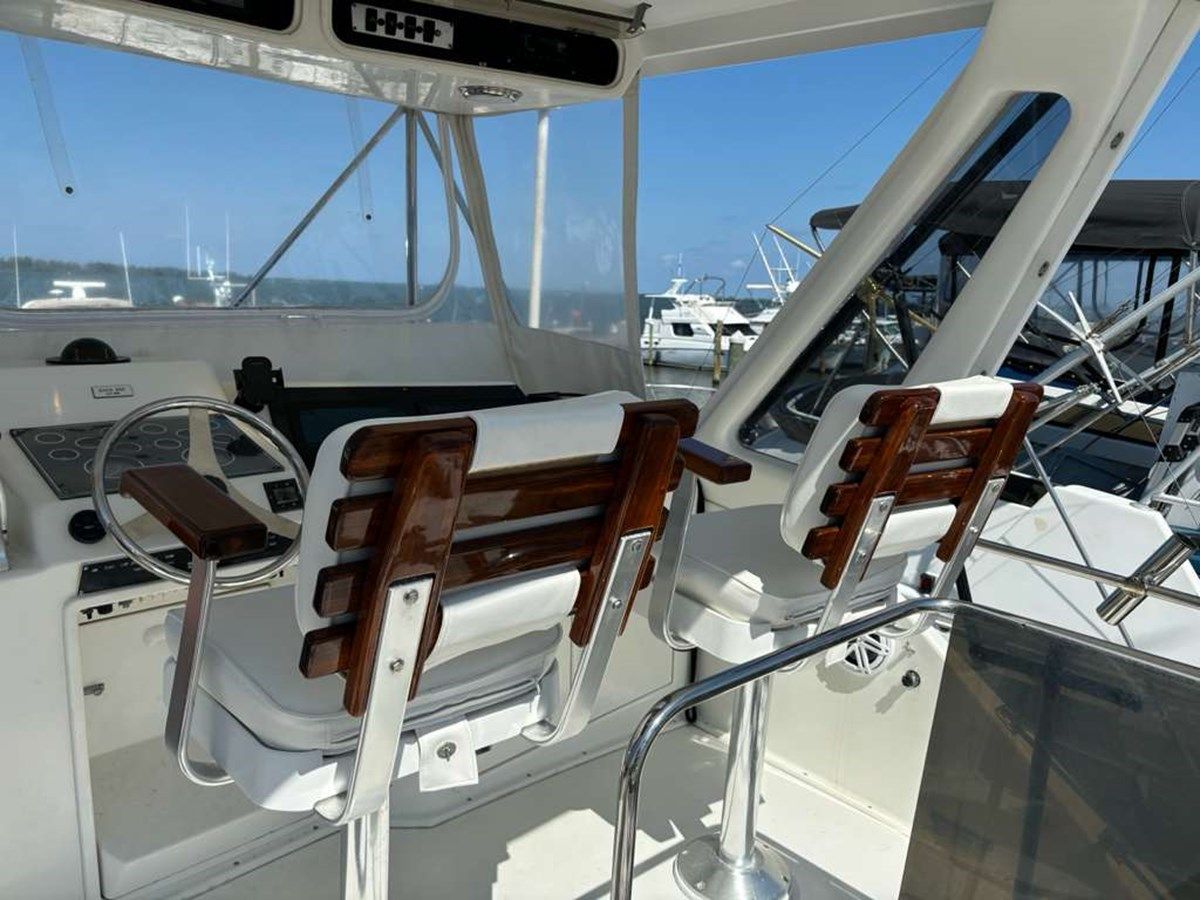 best yacht sales deals 42 ft 1995 Ocean Yachts 42 sportsfish 42