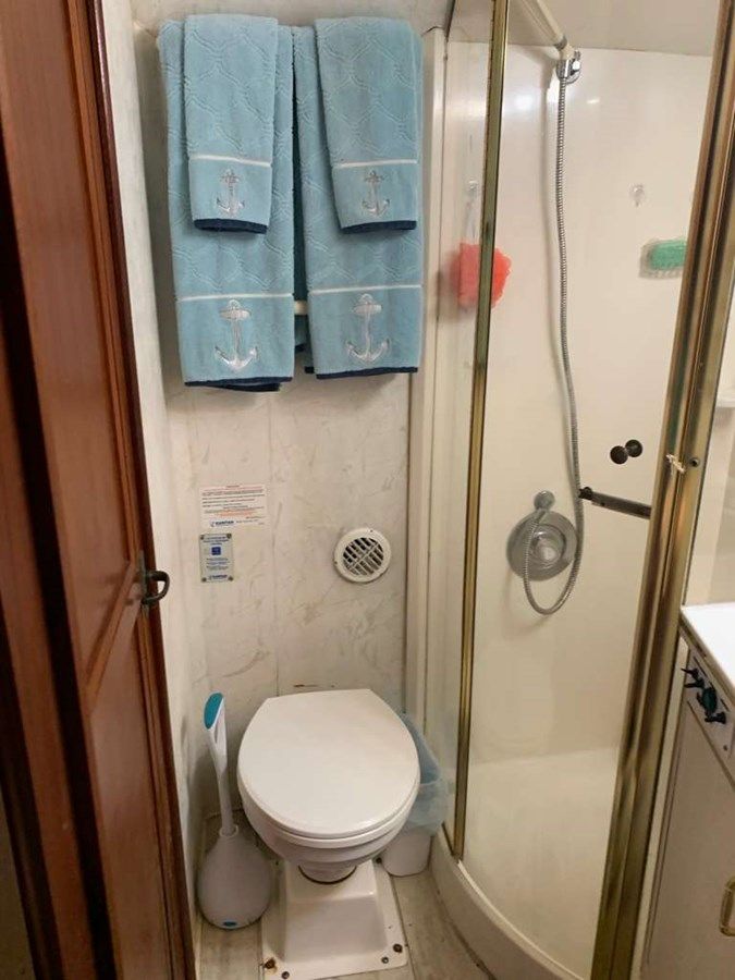 the best price on 42 ft 1995 Ocean Yachts 42 sportsfish - OCEAN YACHTS