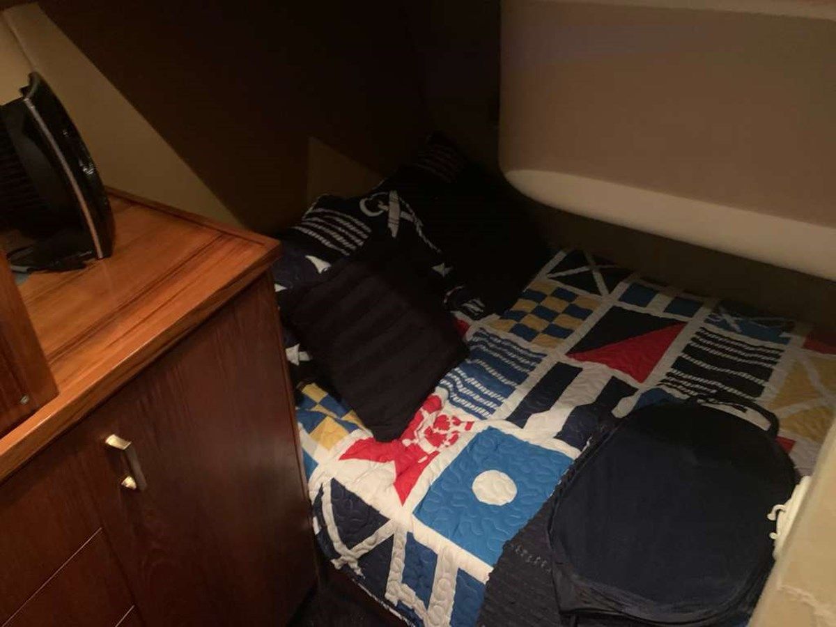 42 ft 1995 Ocean Yachts 42 sportsfish 1995