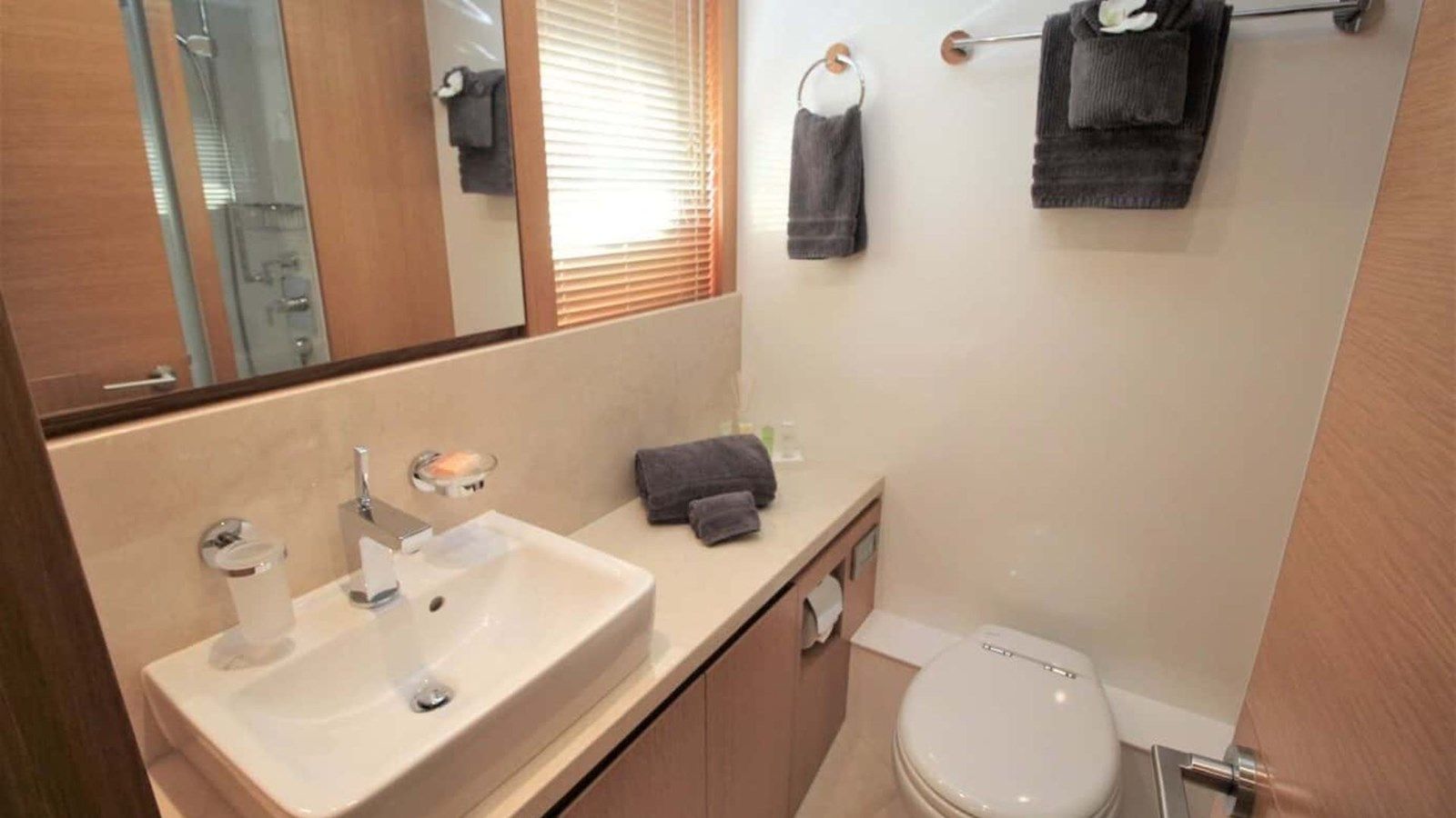 best yacht sales deals EUPHORIA RP97