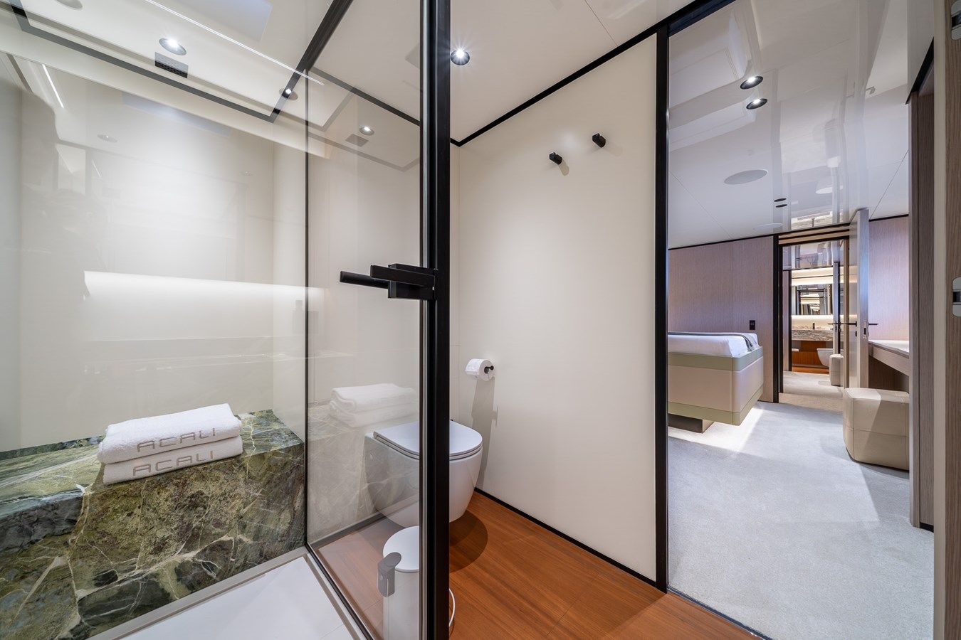 Buy a ACALI 92 at Shestakov Yacht Sales