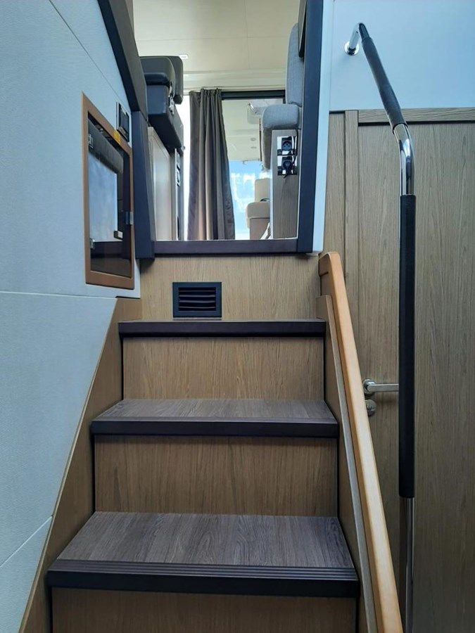 Купить Beneteau Gran Turismo 49 Fly - Beneteau