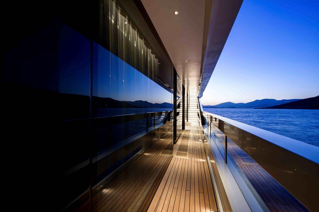 Купить яхту LEGASEA 163 в Shestakov Yacht Sales