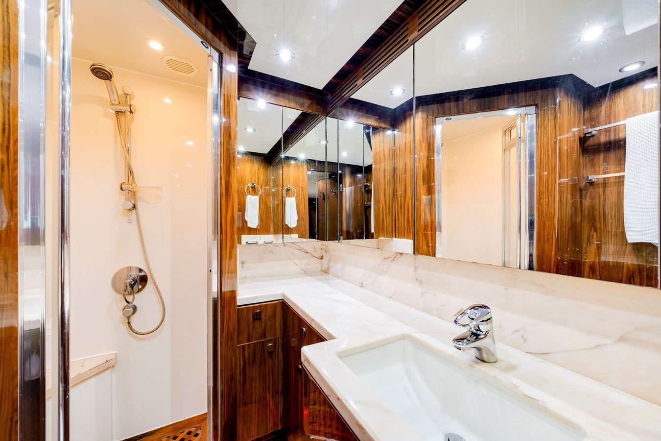 Купить MESMERIZE