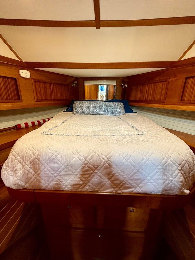 Buy a GULF KART III 36 at Shestakov Yacht Sales