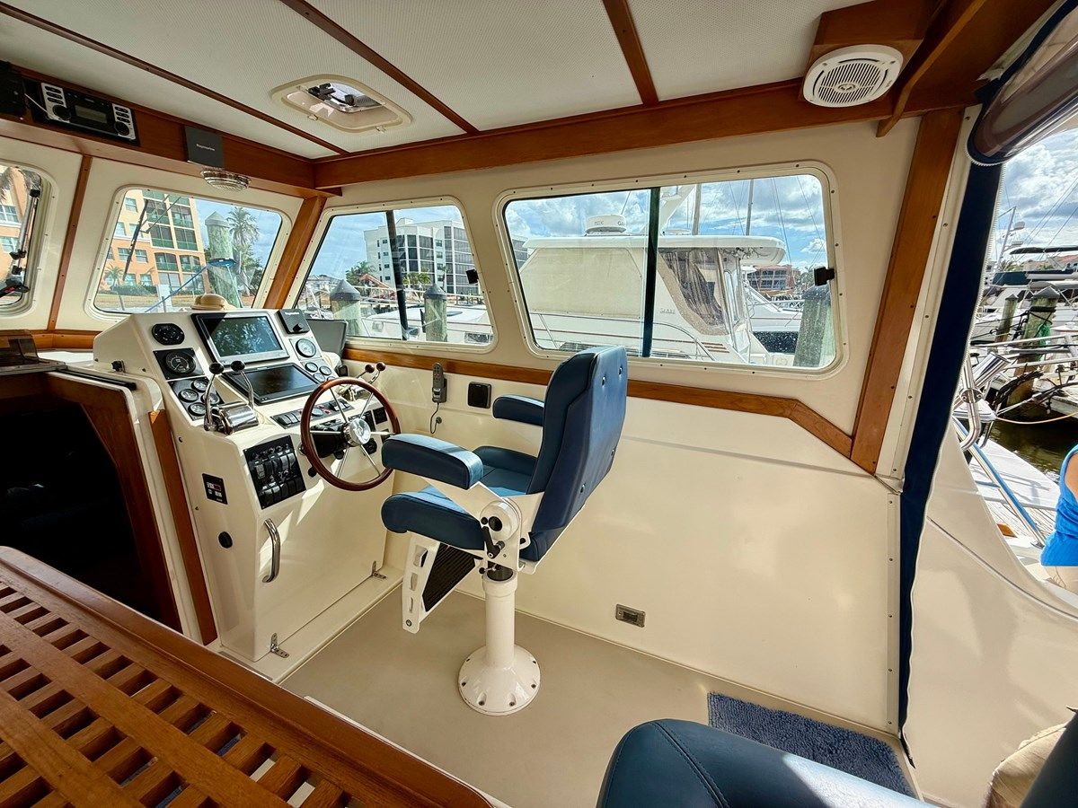 best yacht sales deals GULF KART III 2003