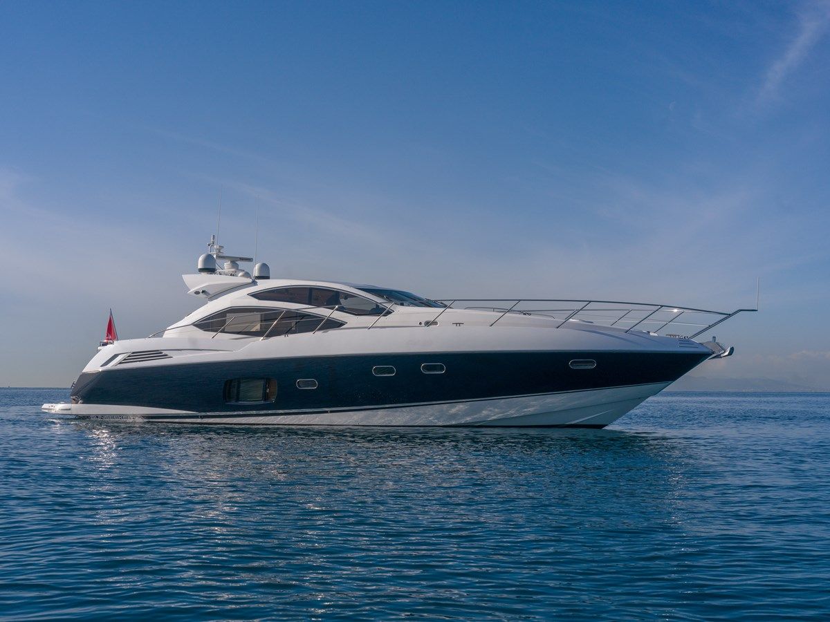 Buy a yacht MY MIEL 2010