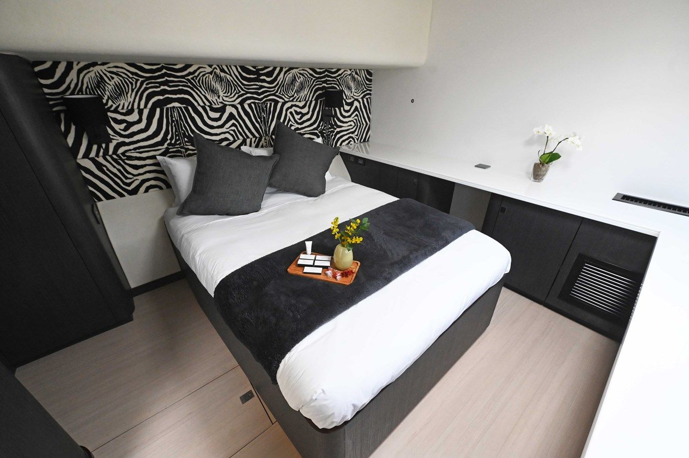 Купить Silhouette 800