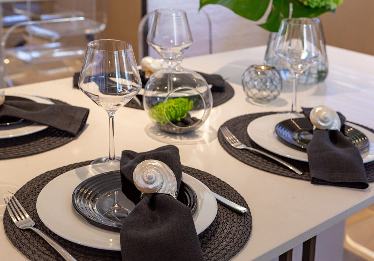 best yacht sales deals SUMMER FUN 2001