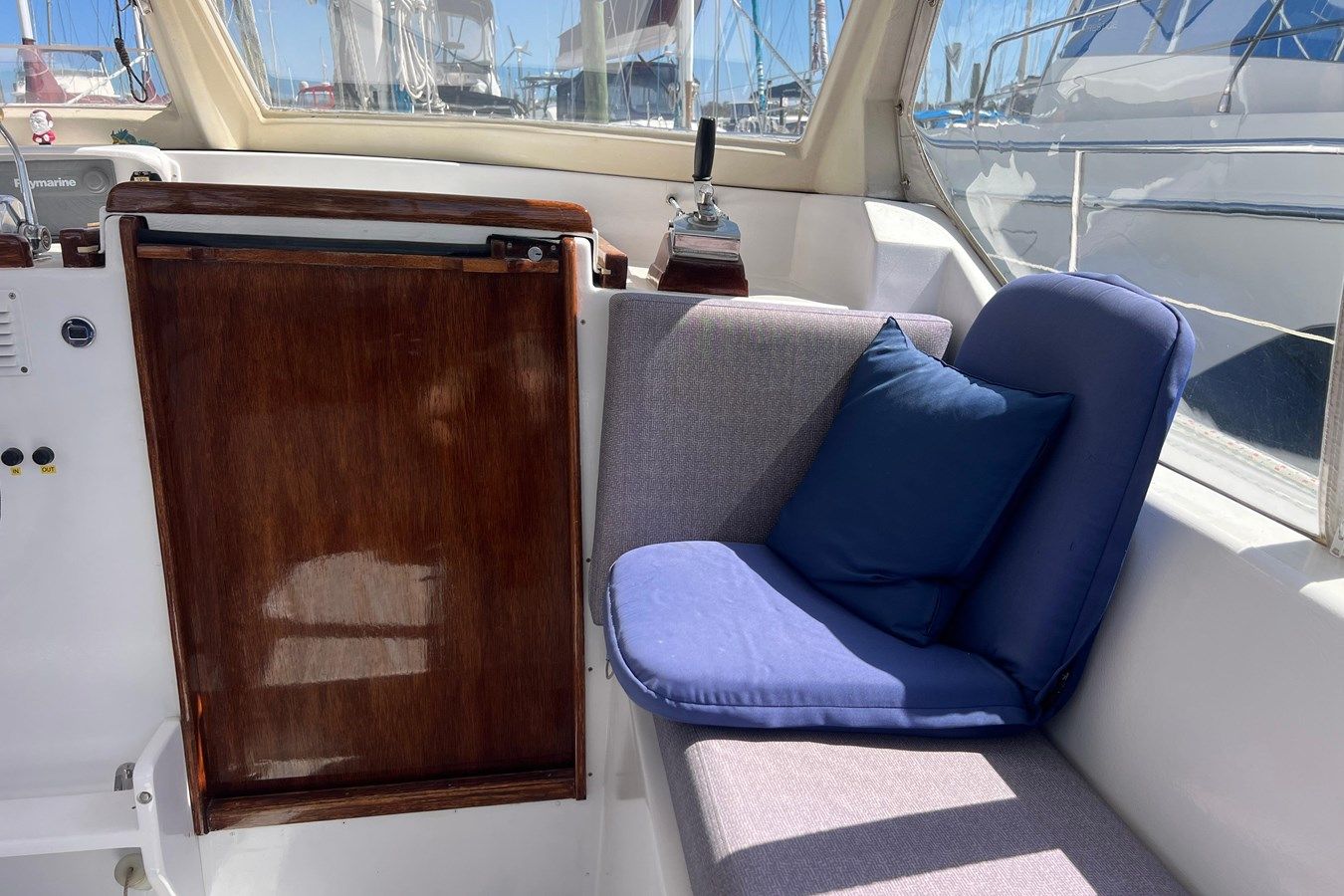 Buy a HOBO TIEMPO 53 at Shestakov Yacht Sales