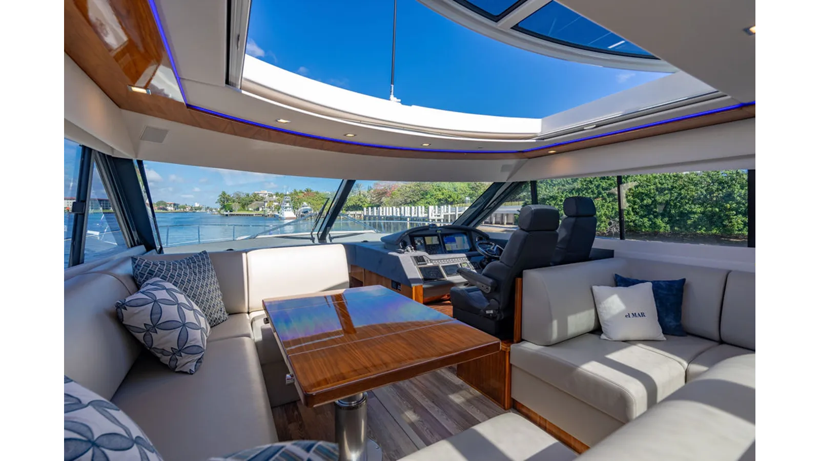 EL MAR V - Riviera yacht sale