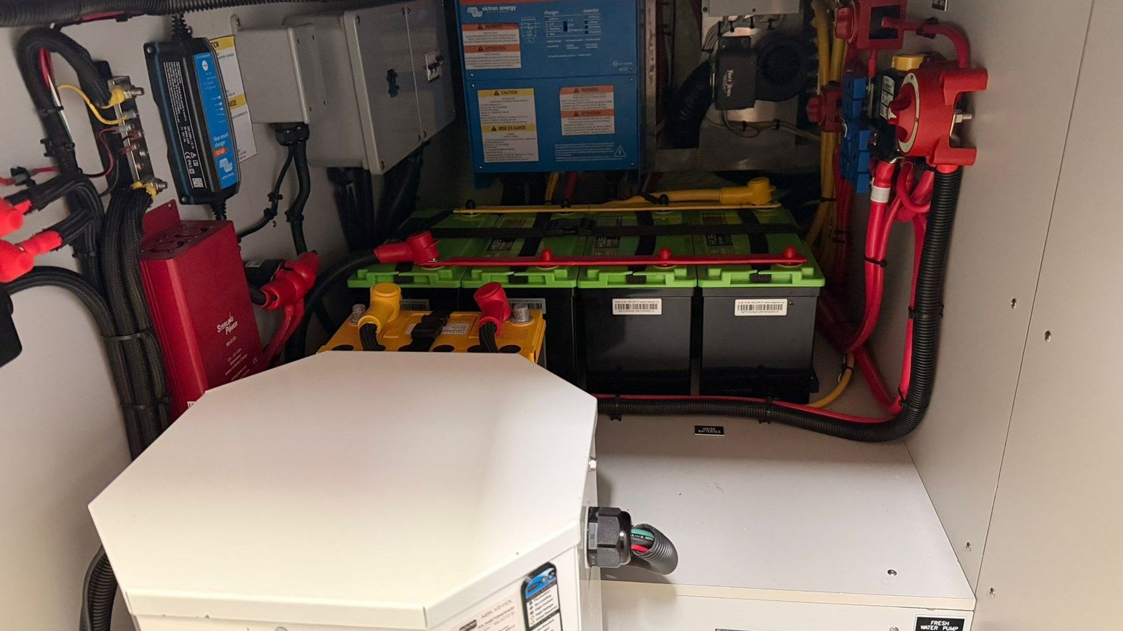 best yacht sales deals Starfish I Custom 17m