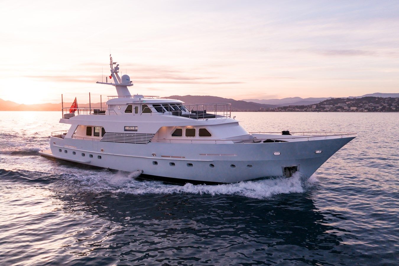 Лучшие предложения покупки яхты HELIAD III 91