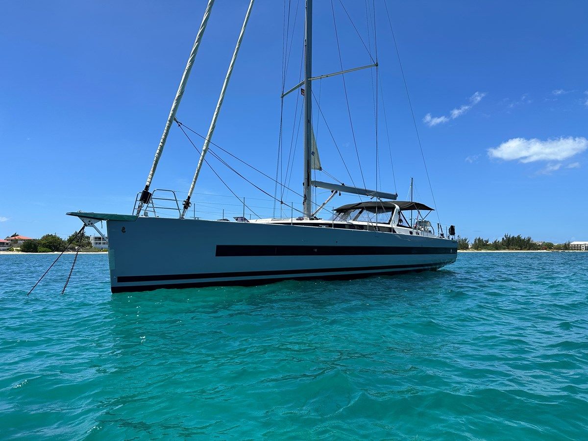 Buy a DREAMSTAR 62 at Shestakov Yacht Sales