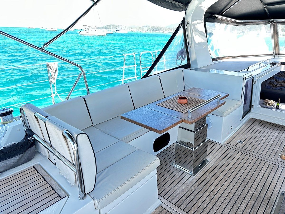 Buy a yacht DREAMSTAR - Beneteau
