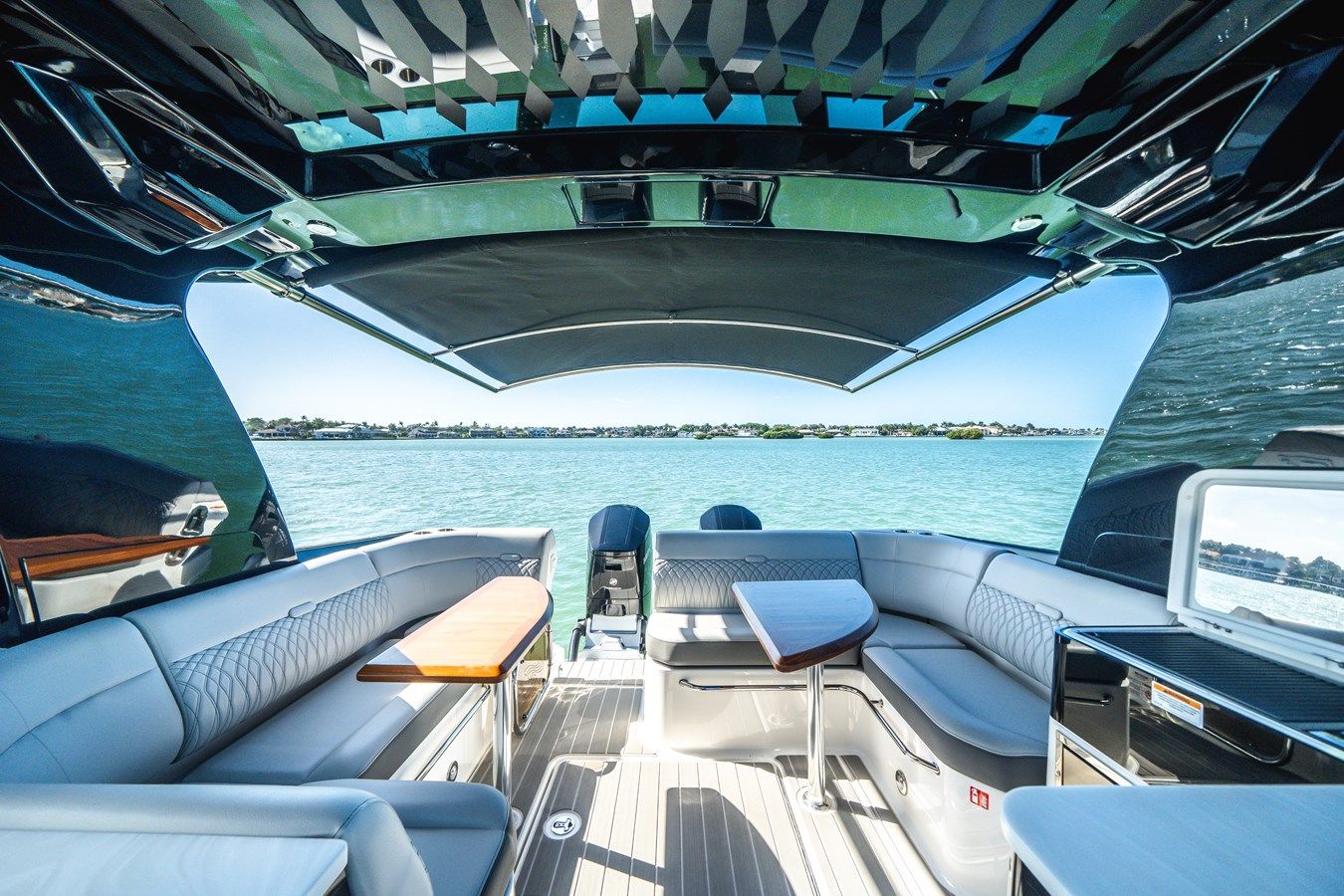 Buy a yacht Tire King - SEA RAY
